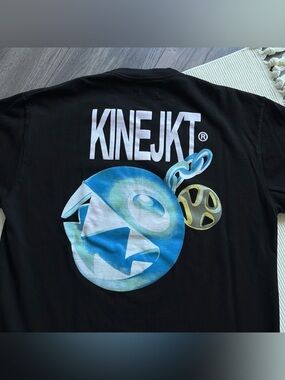 KINE JKT x KENCUT Blue Logo Short Sleeve Black Tee